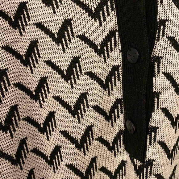 Vintage cropped sweater with chevron pattern - Picture 3 of 3